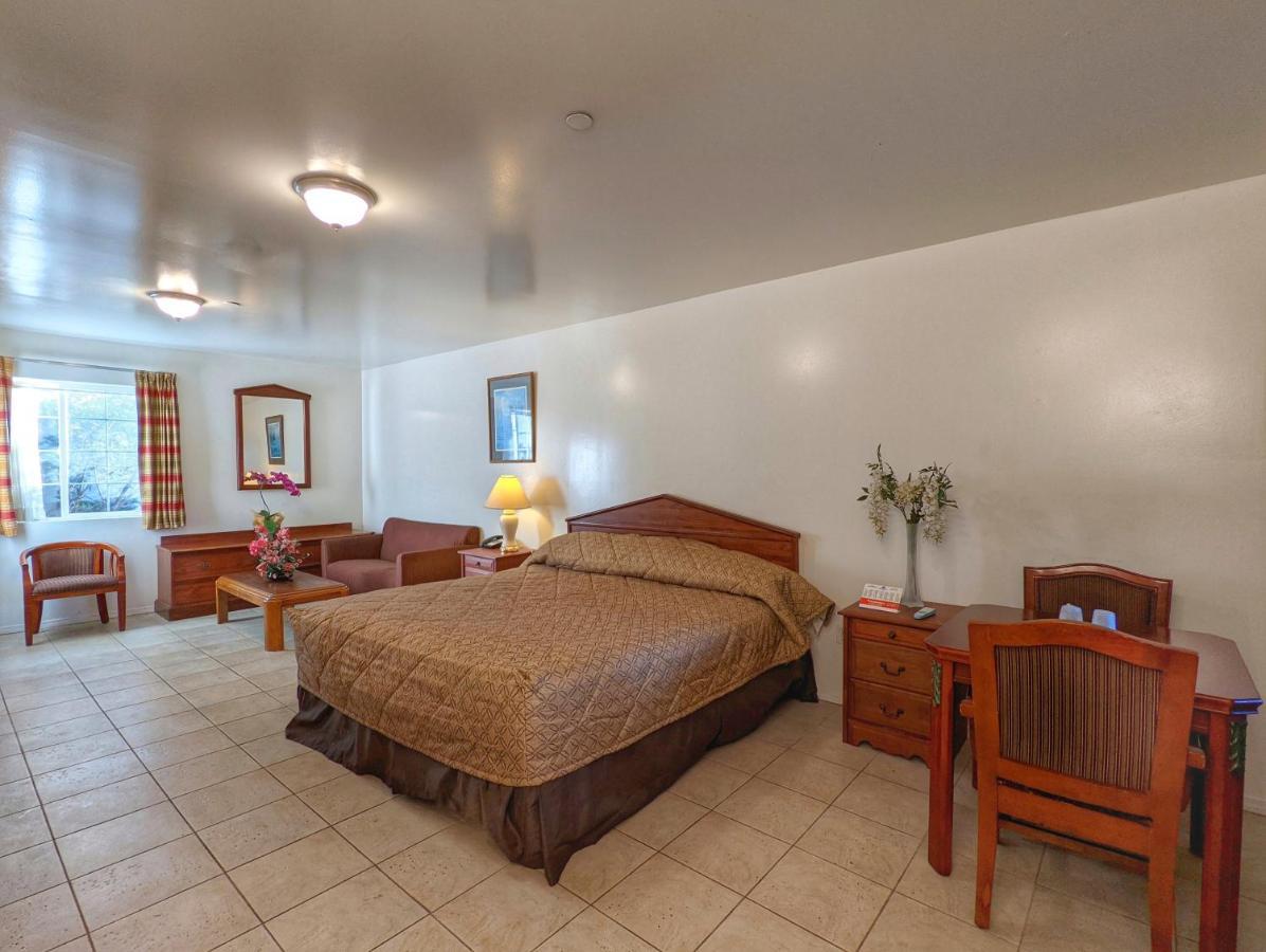 Americas Best Value Inn Oxnard-Port Hueneme Exteriör bild